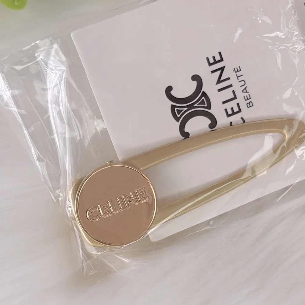 Celine Beauté Gold Hair‎ Clip